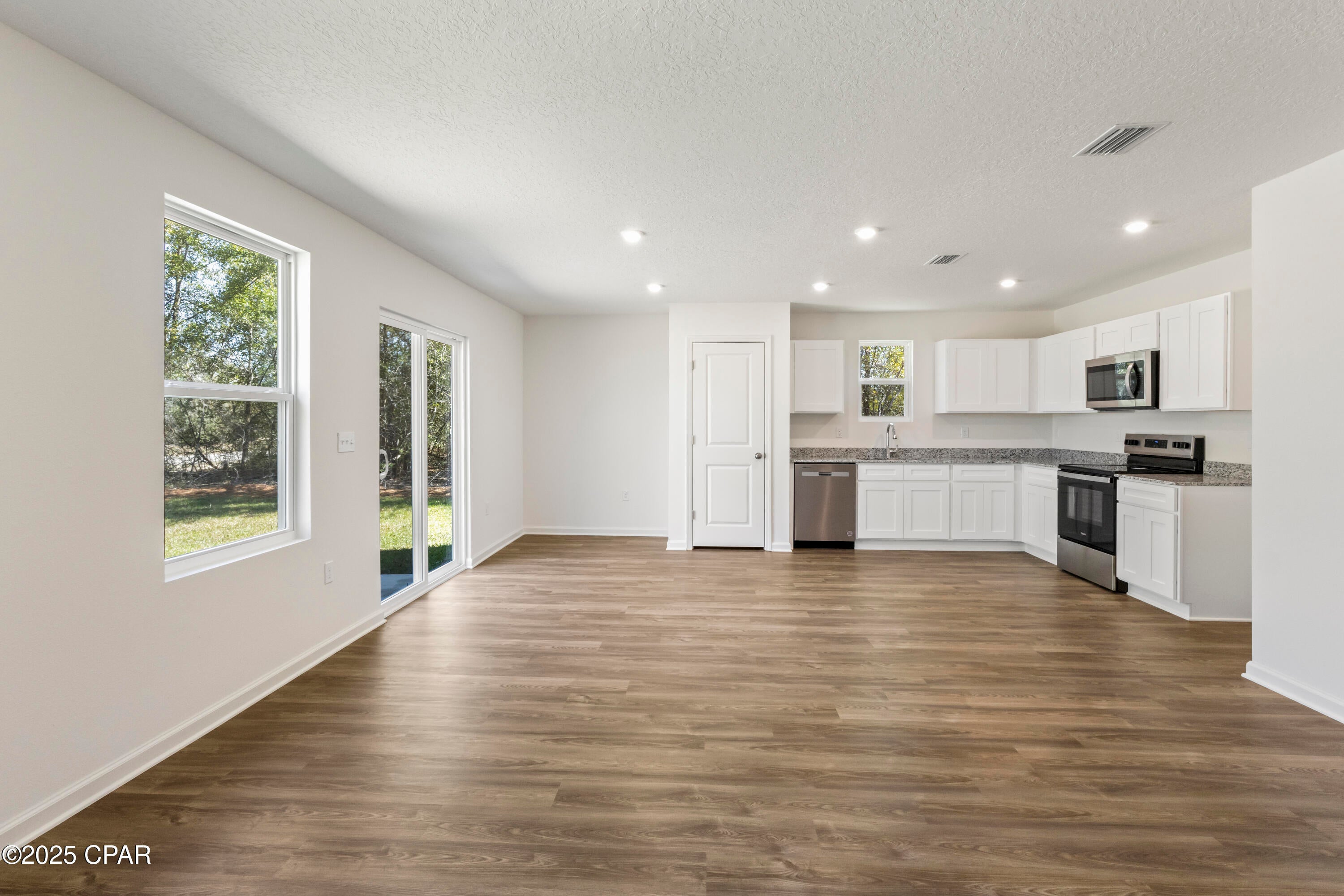 Sunny Hills - Residential