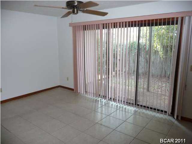 Oakshore Villas Twnhs - Residential Lease