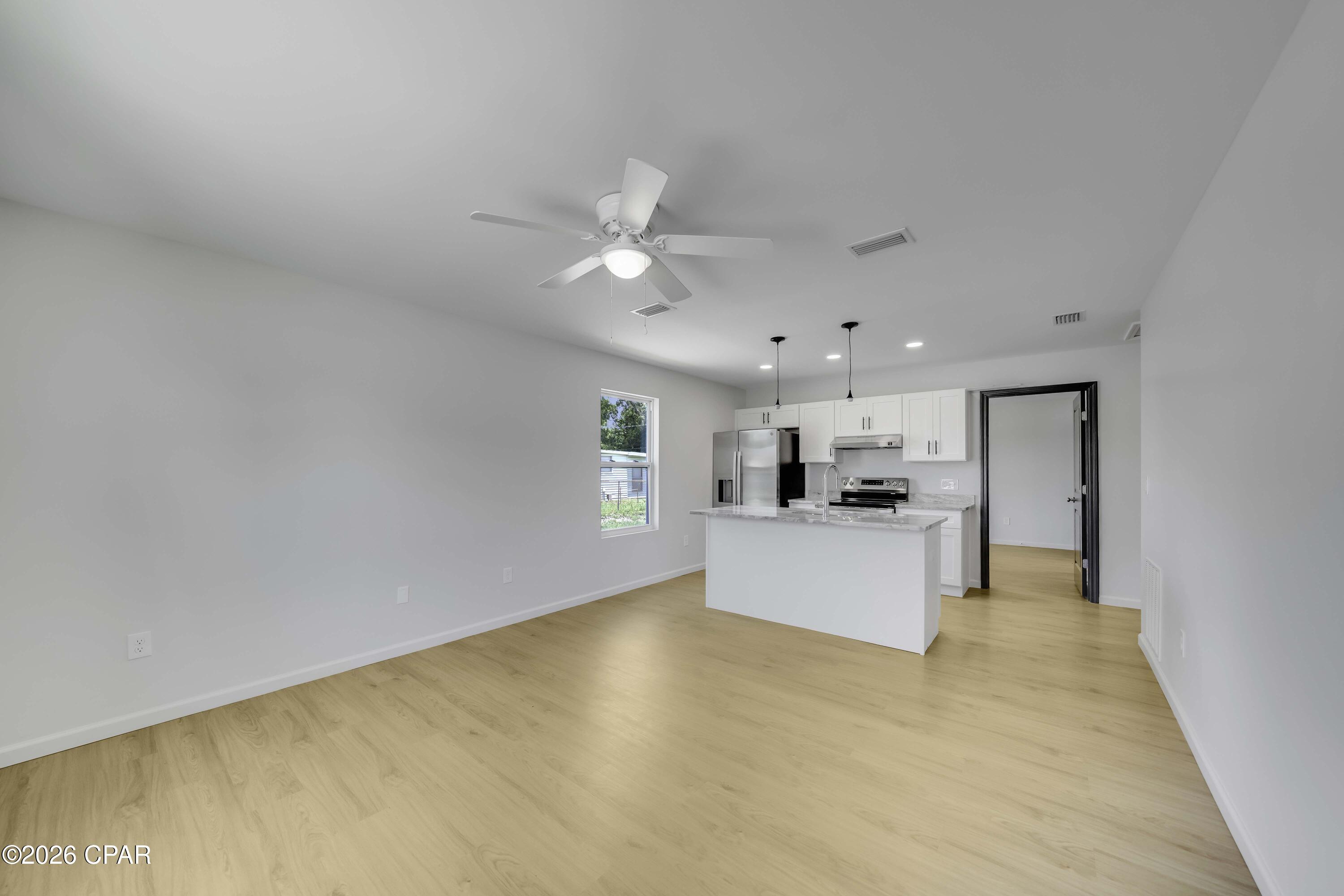[No Recorded Subdiv] - Residential Lease