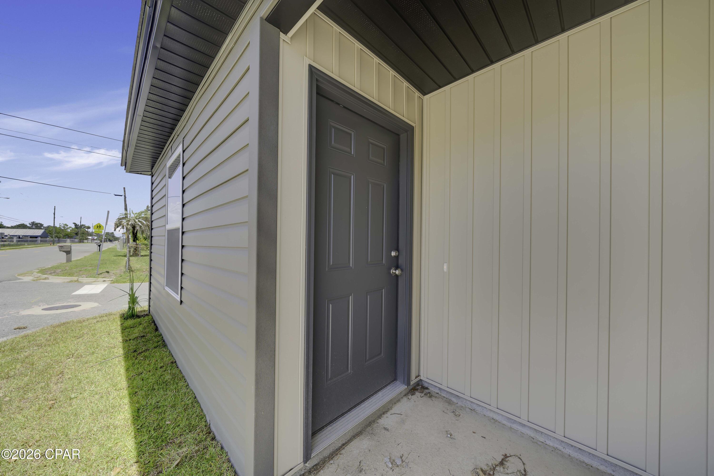 [No Recorded Subdiv] - Residential Lease