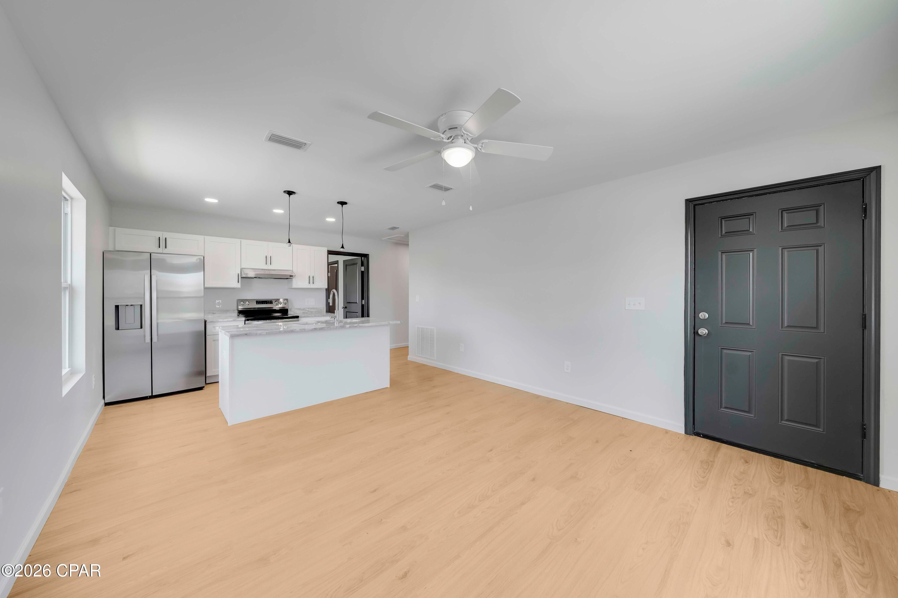 [No Recorded Subdiv] - Residential Lease