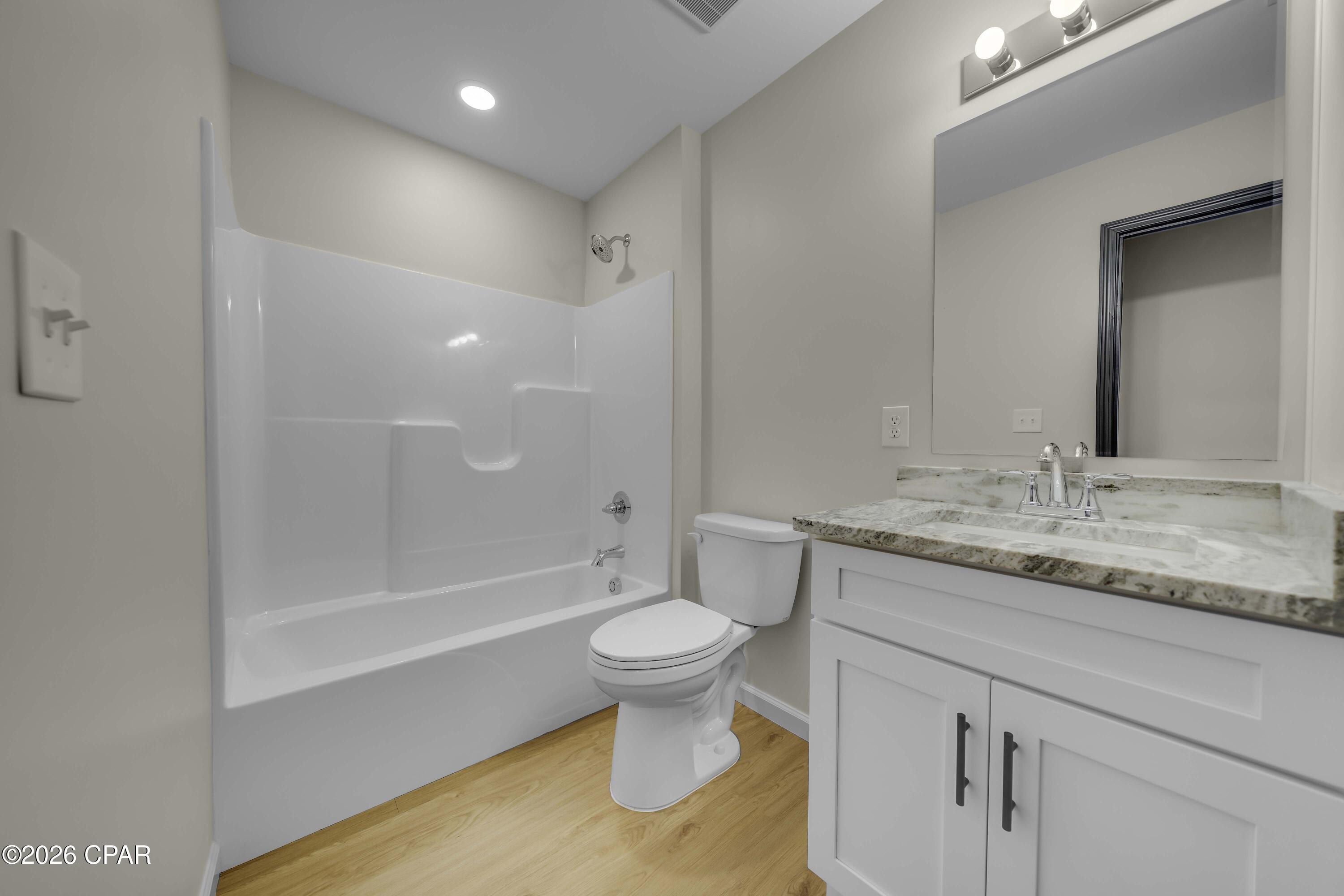 [No Recorded Subdiv] - Residential Lease