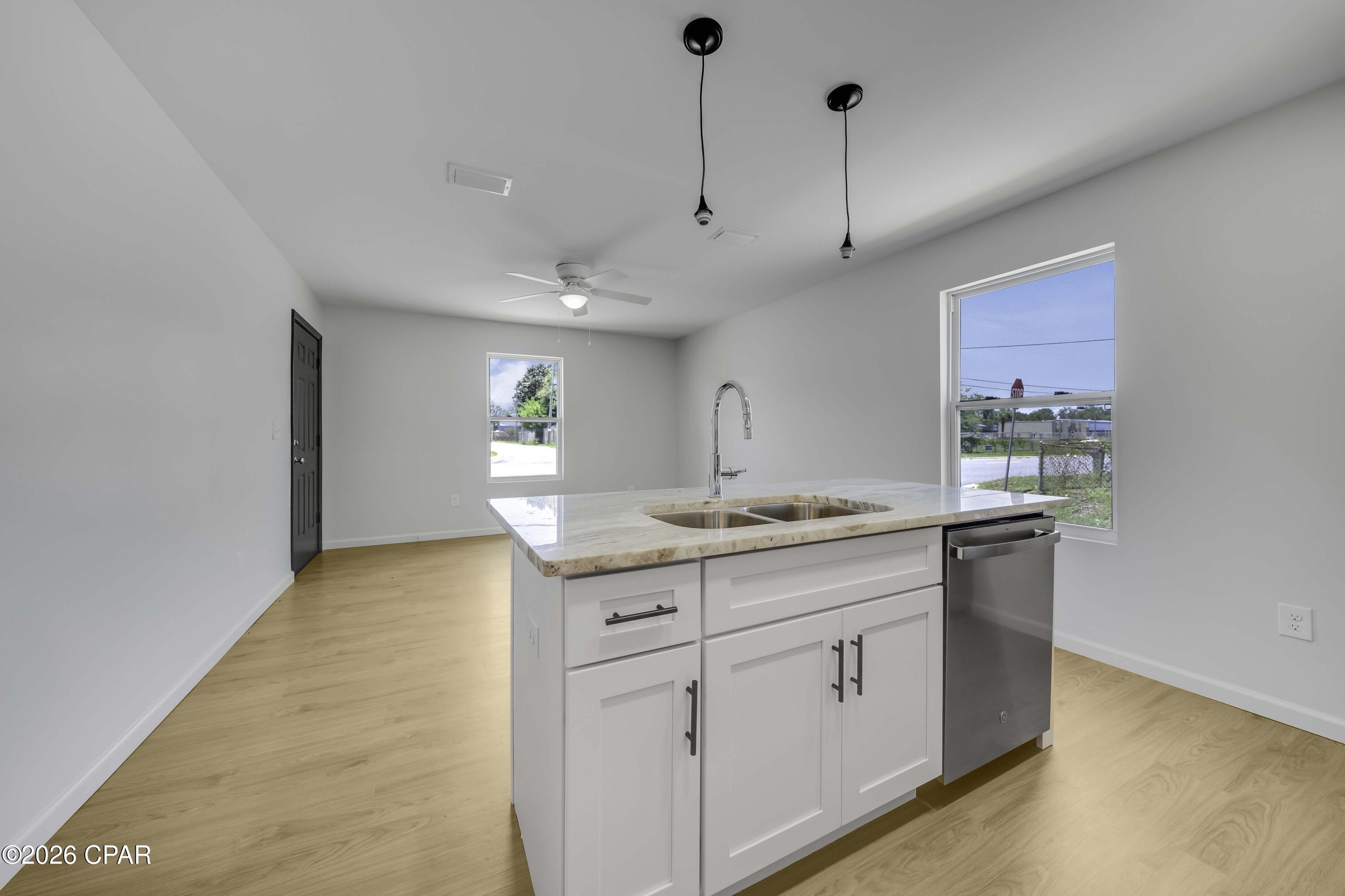 [No Recorded Subdiv] - Residential Lease