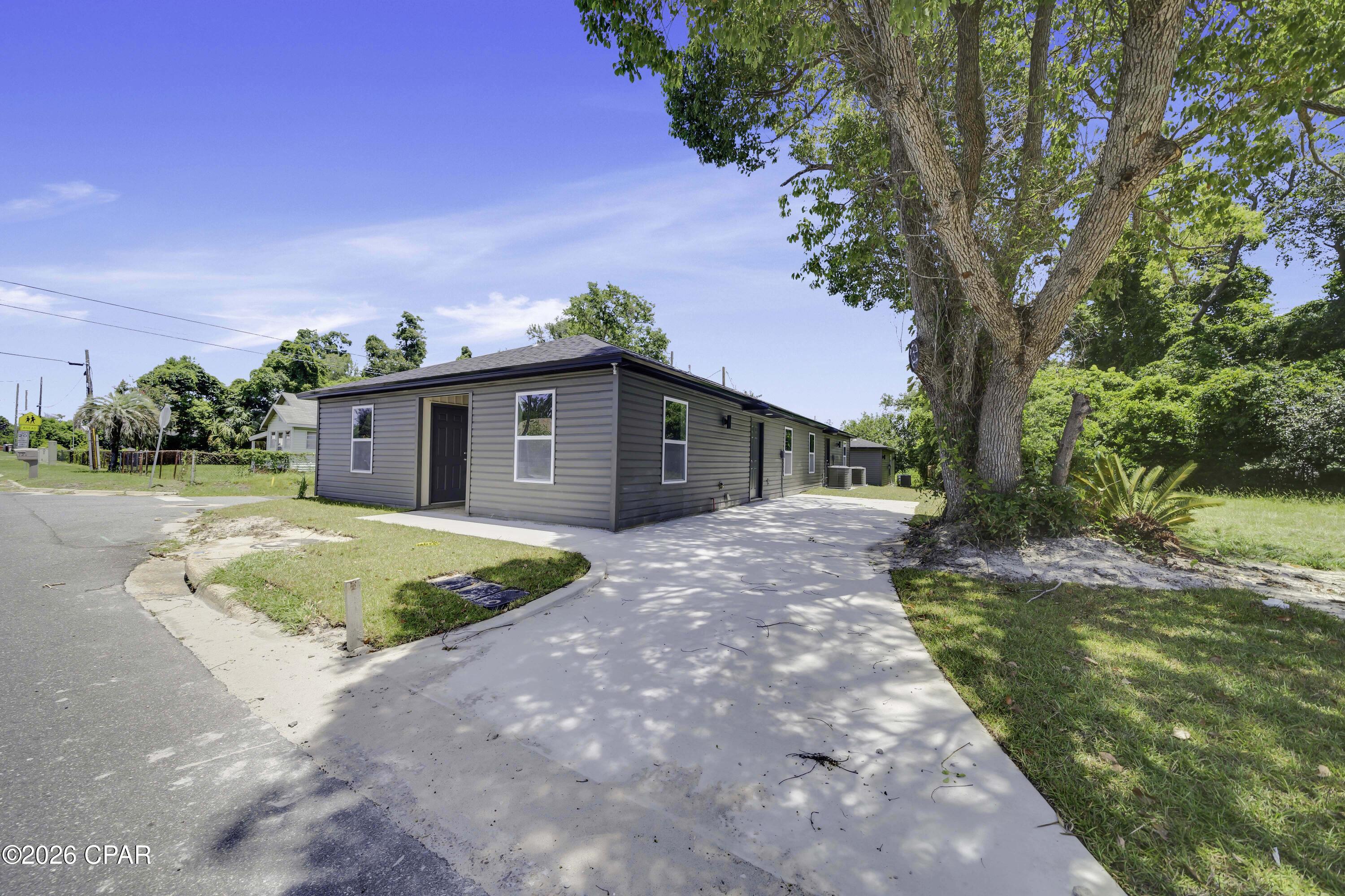[No Recorded Subdiv] - Residential Lease