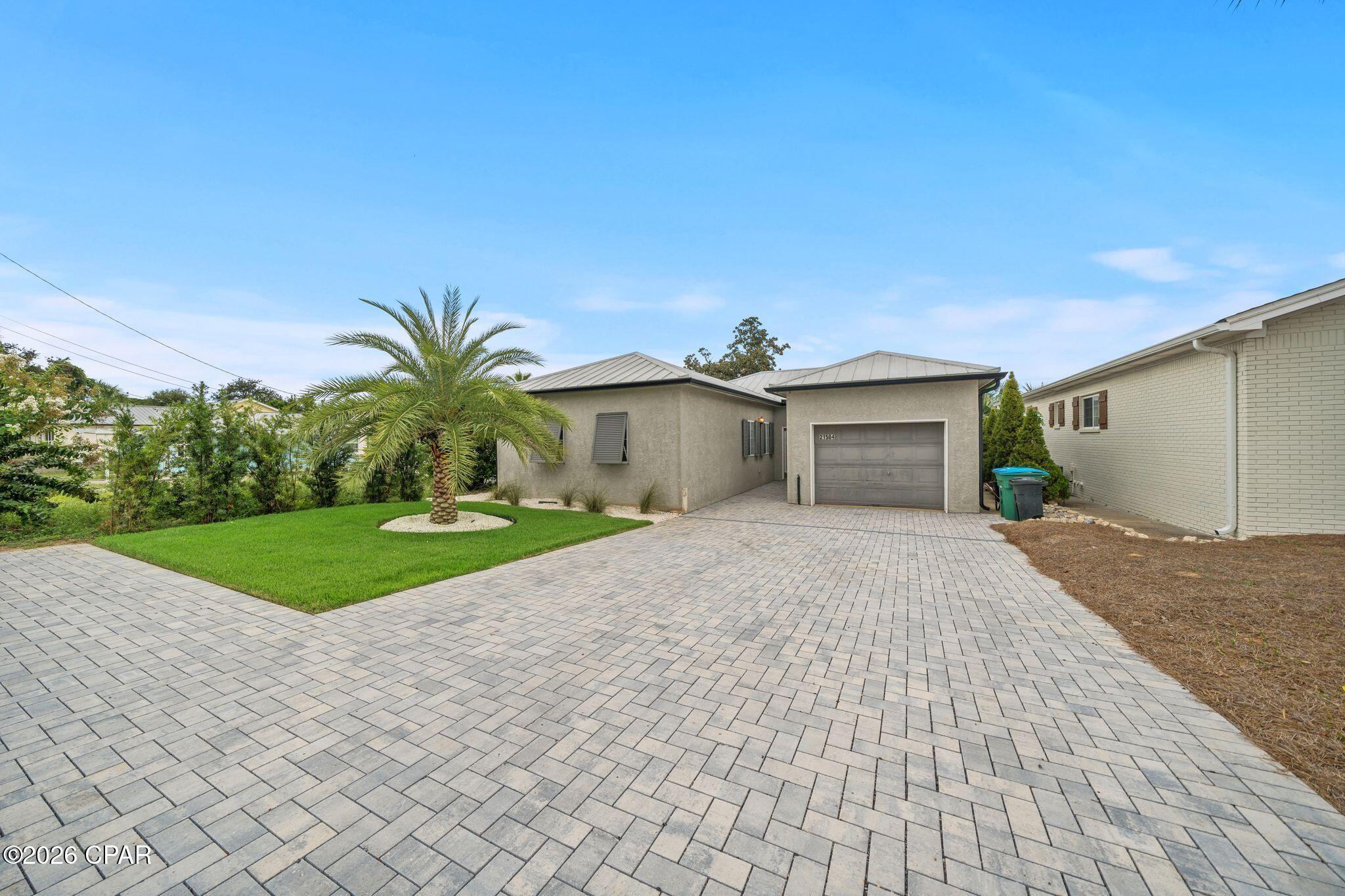 Riviera Beach - Residential