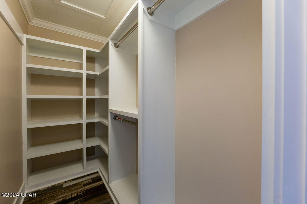 Belaire Estates U-1 Replat - Residential Lease