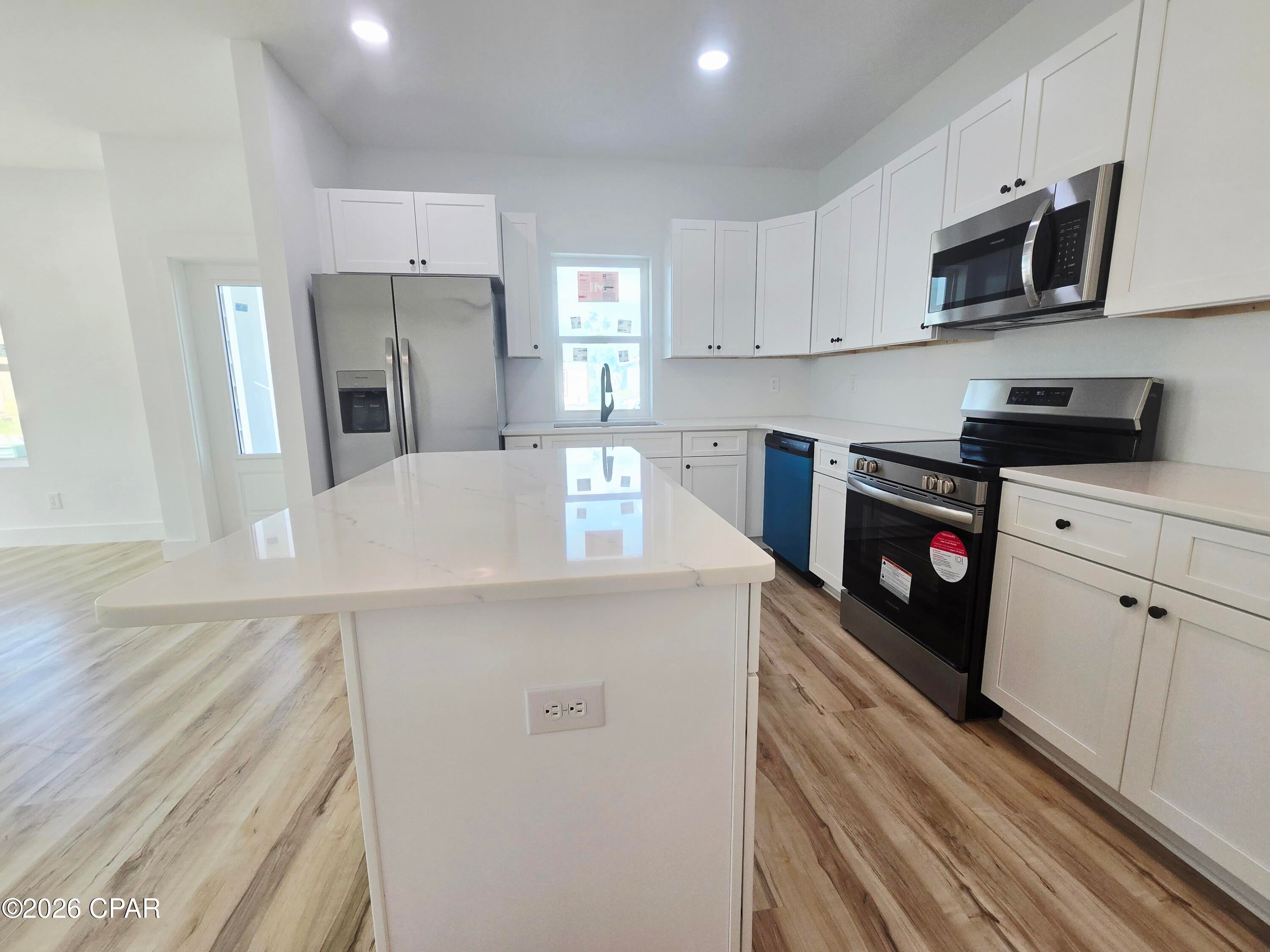 [No Recorded Subdiv] - Residential Lease
