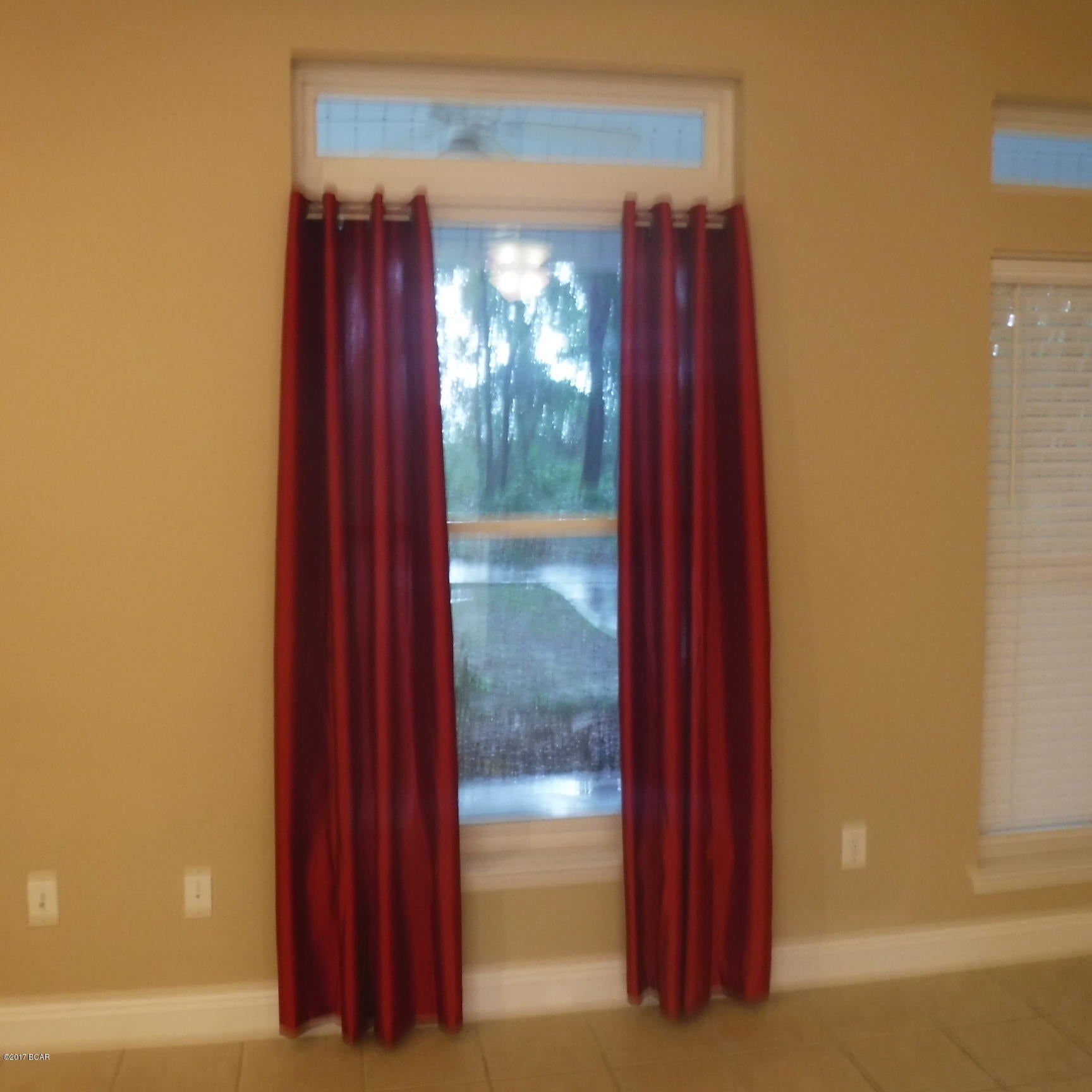 Riverside Park - Residential Lease