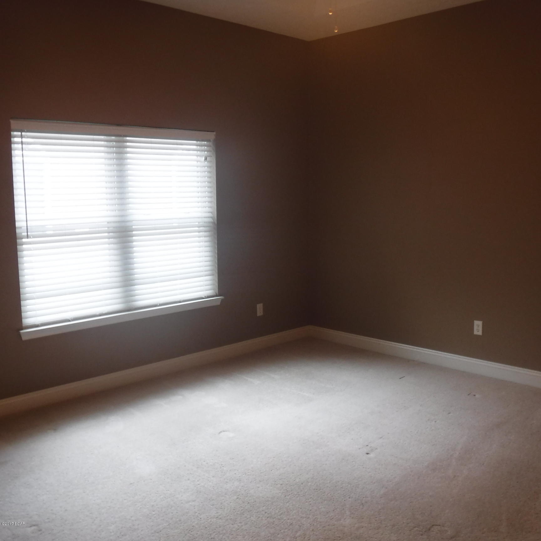Riverside Park - Residential Lease