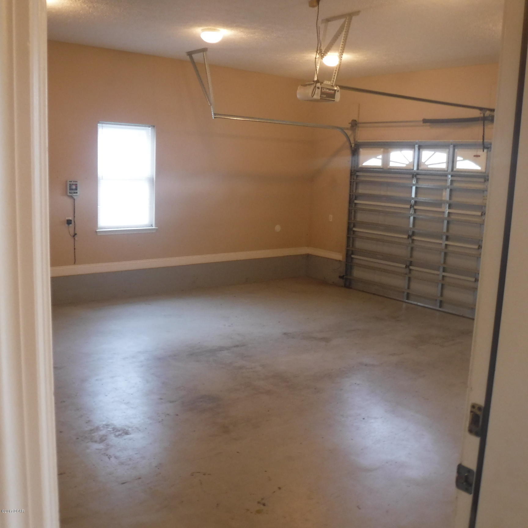 Riverside Park - Residential Lease