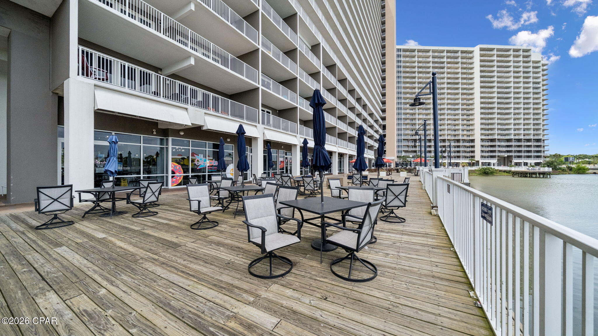 Laketown Wharf - Residential