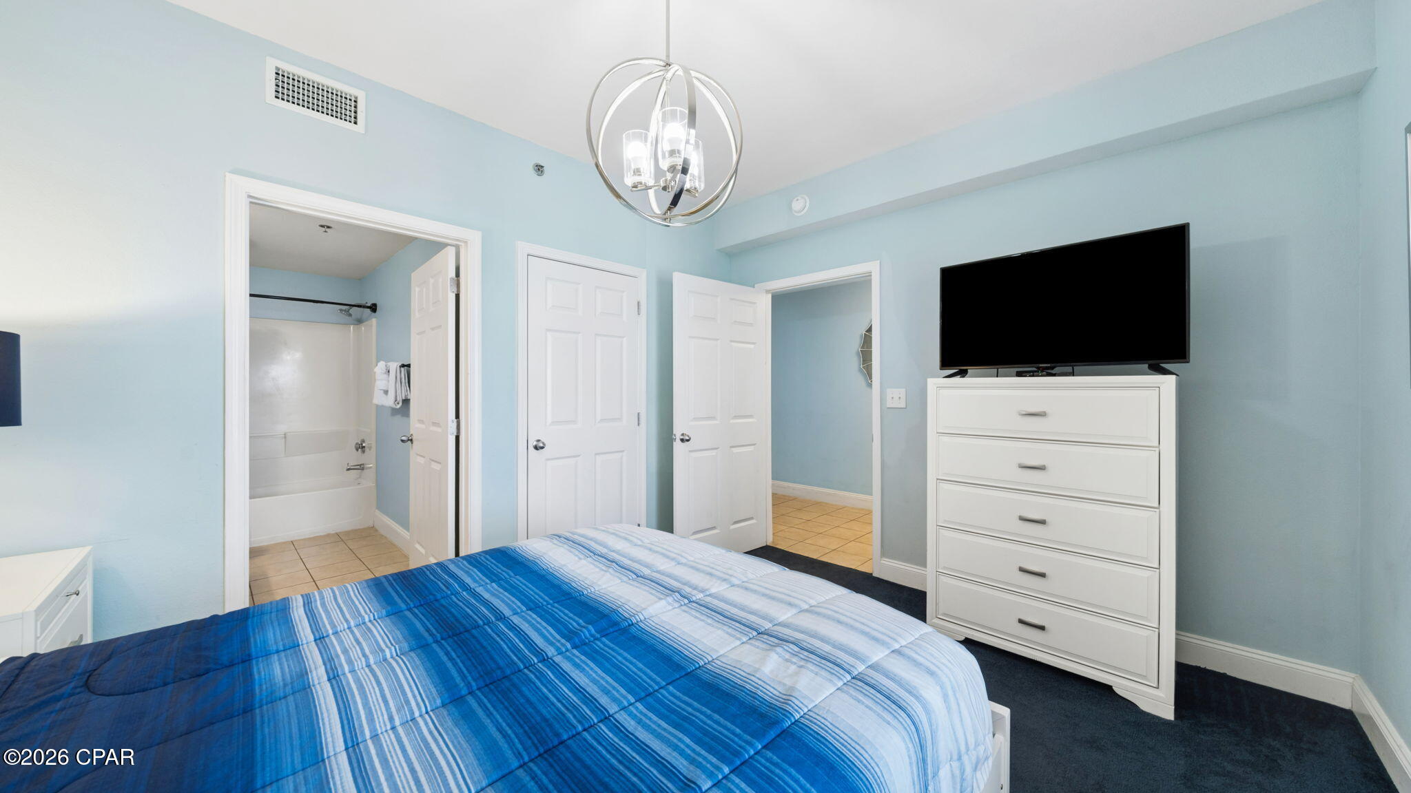 Laketown Wharf - Residential