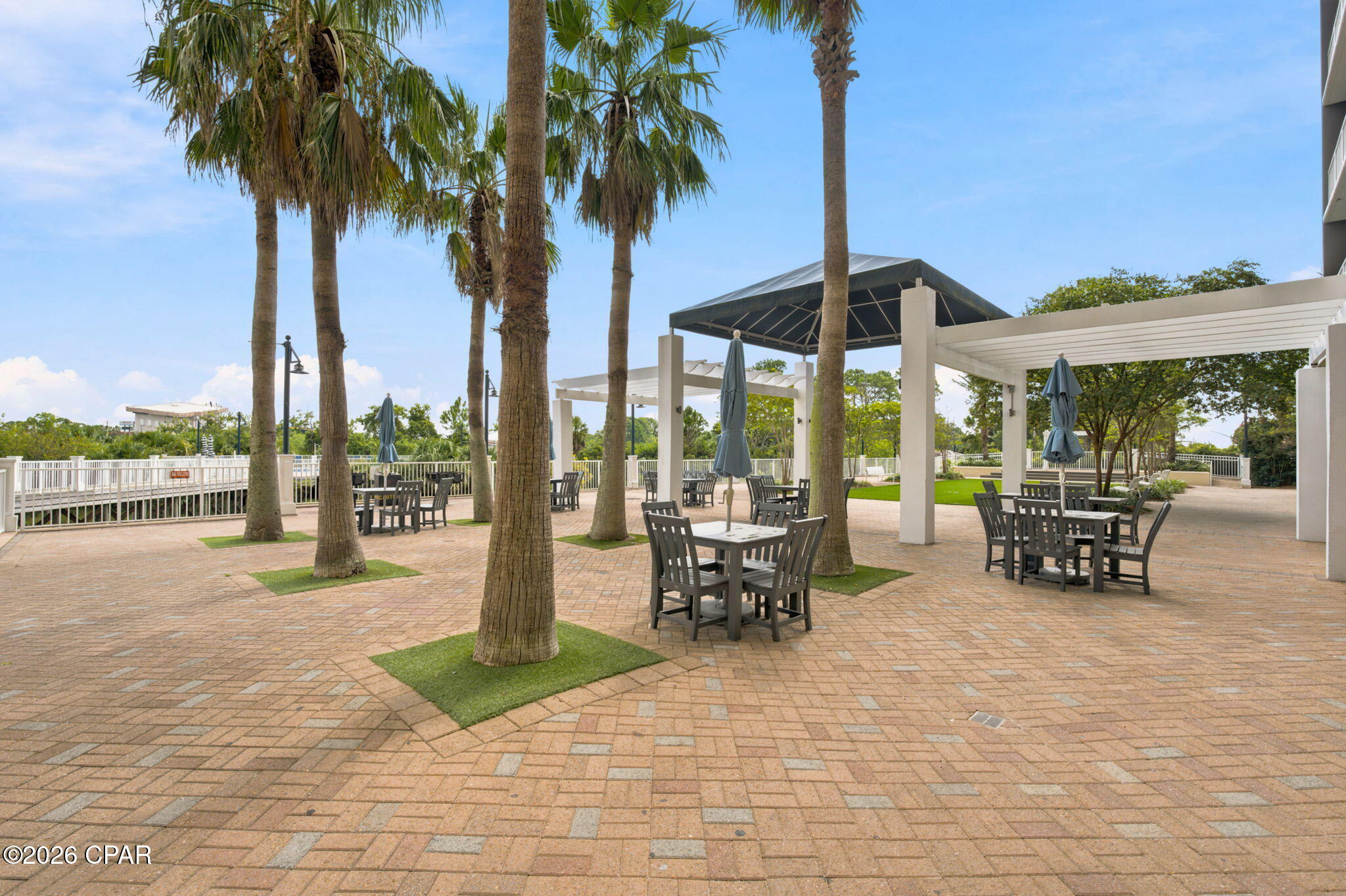 Laketown Wharf - Residential