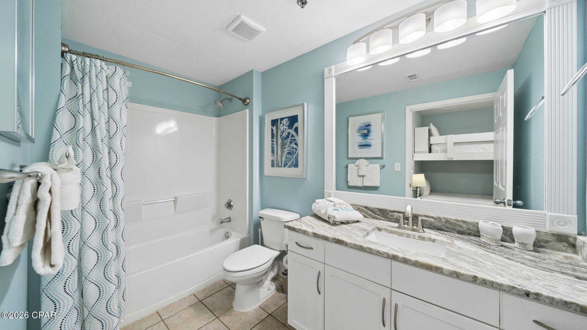 Laketown Wharf - Residential