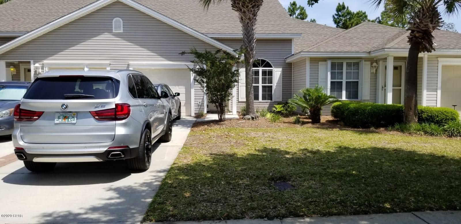 *1/2 off deposit for active military*



This home offers 3 Bedrooms and 2.5 Baths. Eat in kitchen features a breakfast bar and has all stainless steel appliances, unit equipped with a washer/dryer connection. Both full baths has double sink vanities, master has large walk in closet. Screened porch and a 1 car garage.



*Community pool, trash, and lawn maintenance included*



*All pets are a part of the application process and are subject to the homeowner's approval*