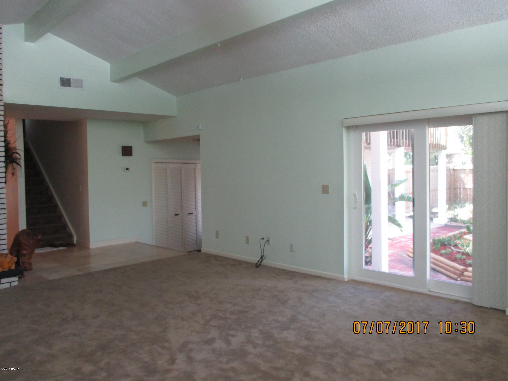 Holiday Beach Unit 16 - Residential Lease