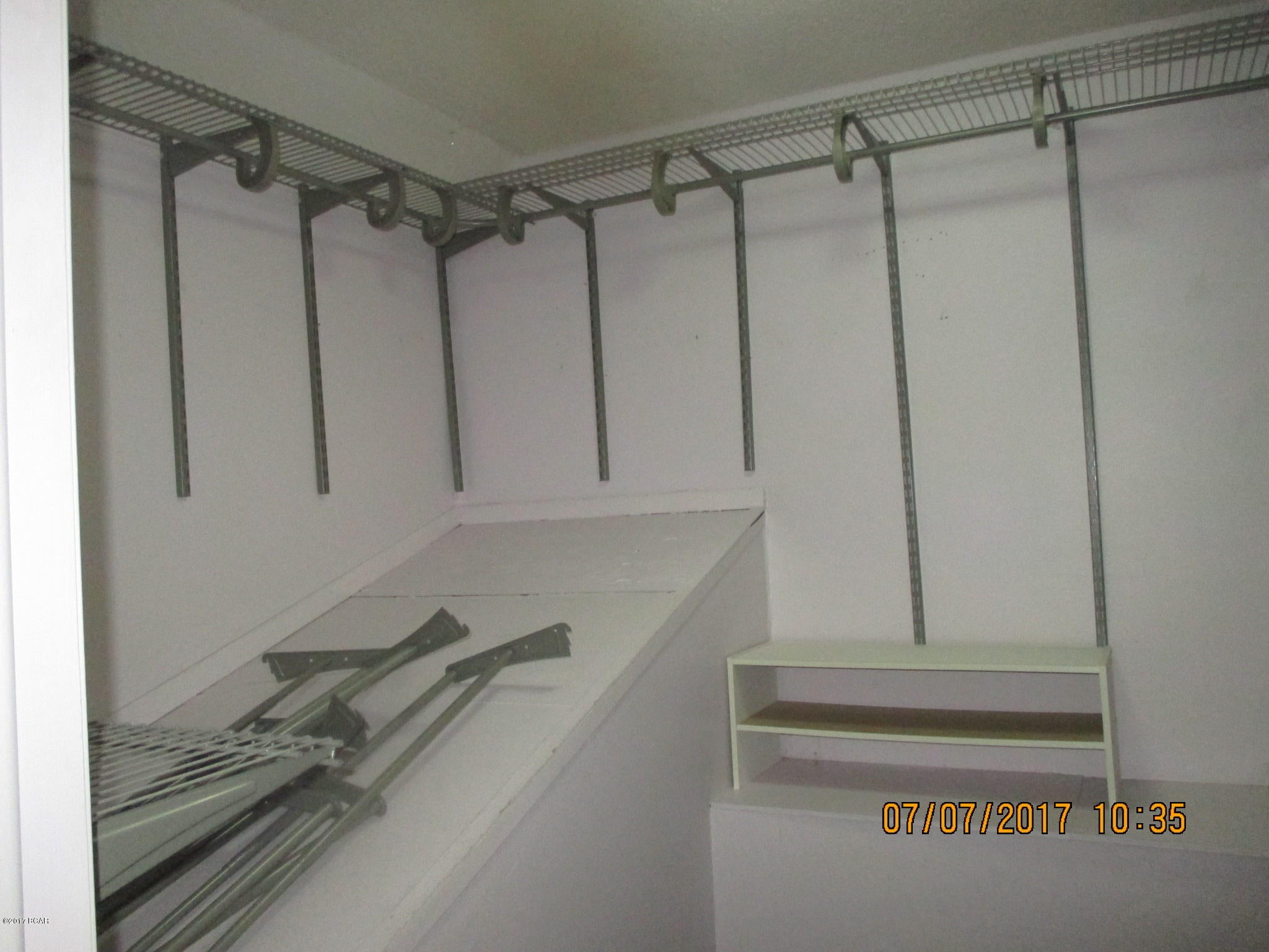 Holiday Beach Unit 16 - Residential Lease