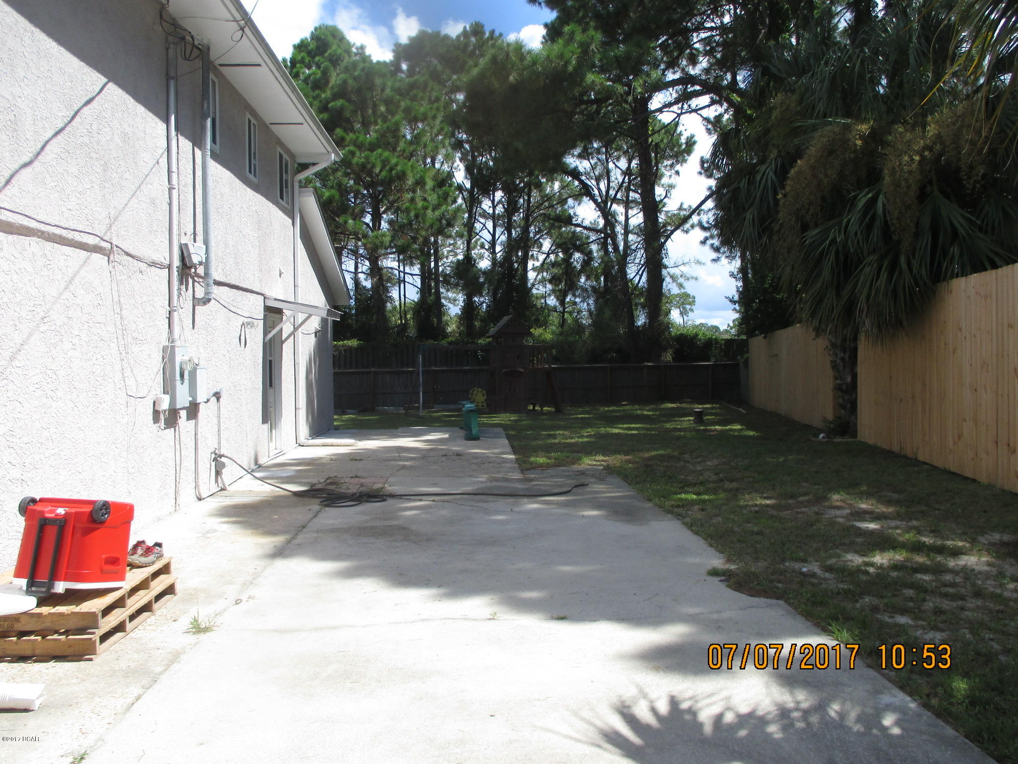 Holiday Beach Unit 16 - Residential Lease