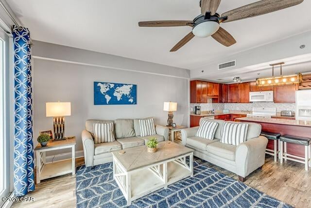 Laketown Wharf - Residential