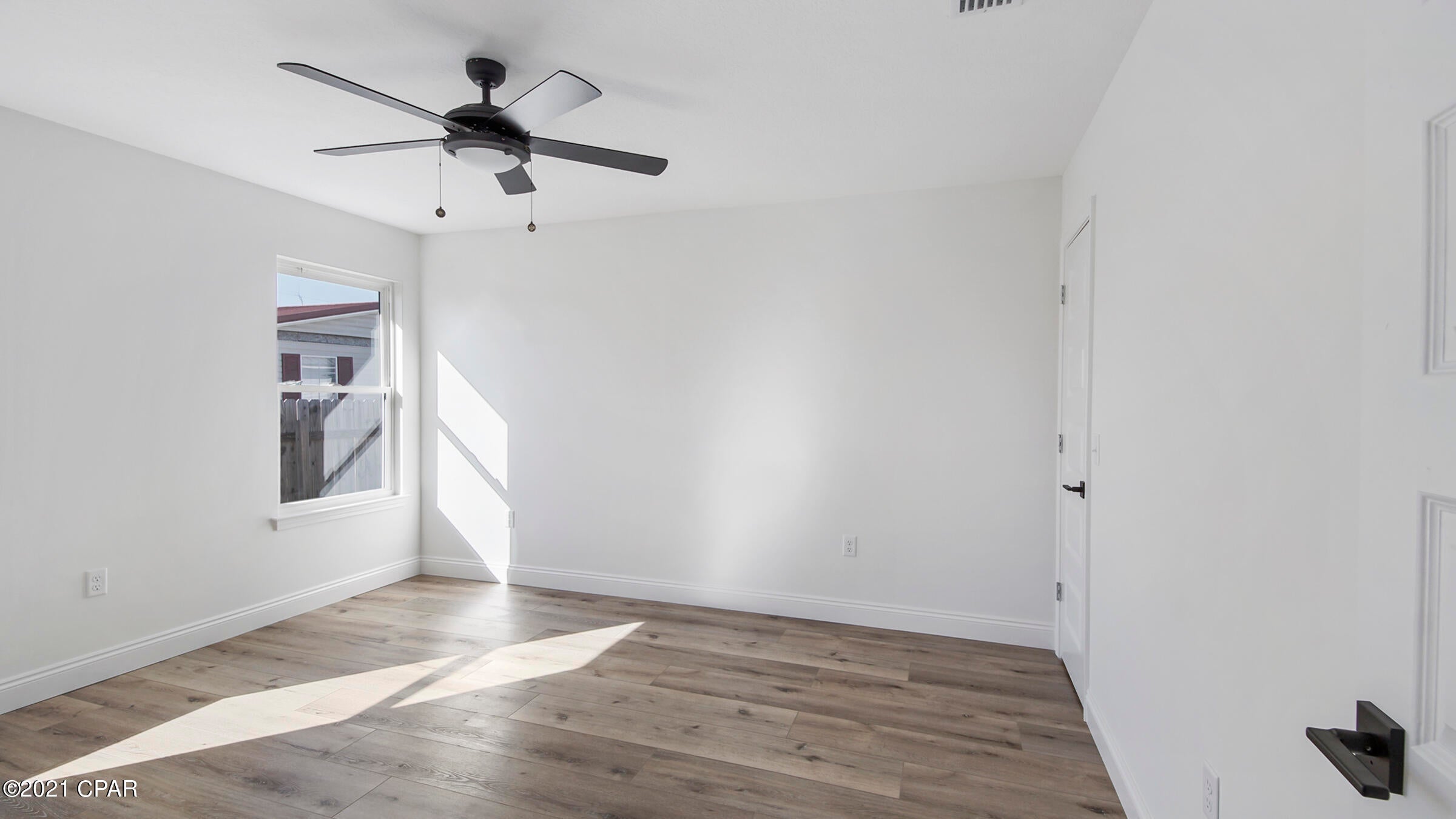 [No Recorded Subdiv] - Residential Lease