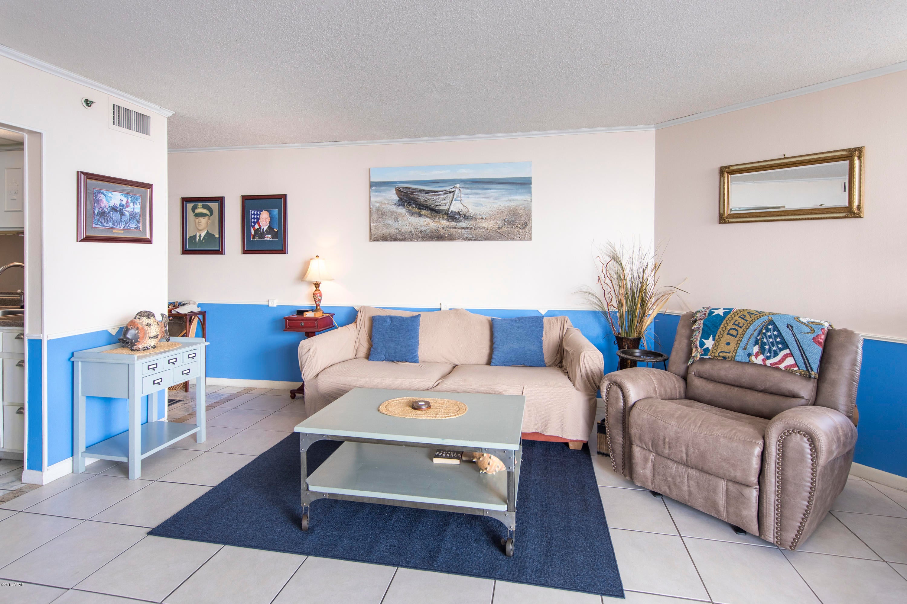 Sunbird Condo - Residential