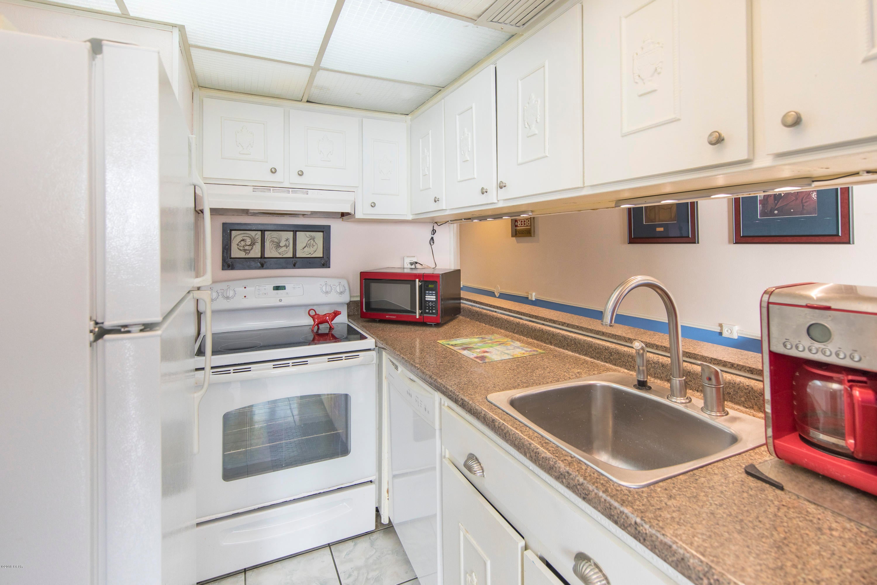 Sunbird Condo - Residential