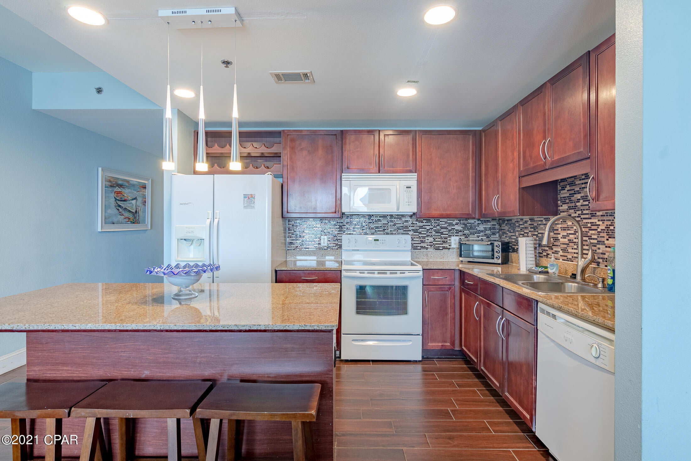 Laketown Wharf - Residential