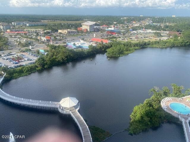 Laketown Wharf - Residential