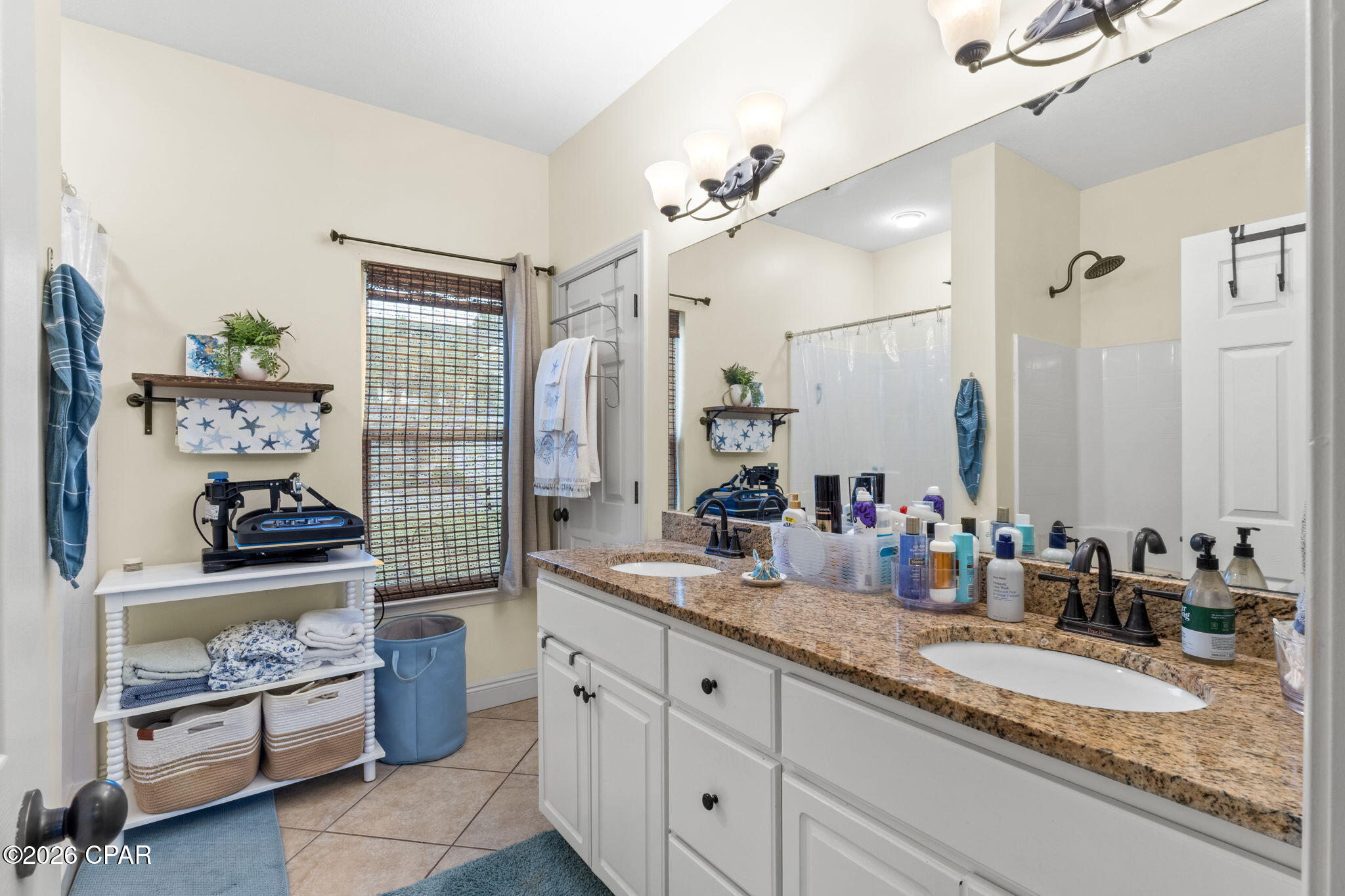Annabella's Townhomes - Residential