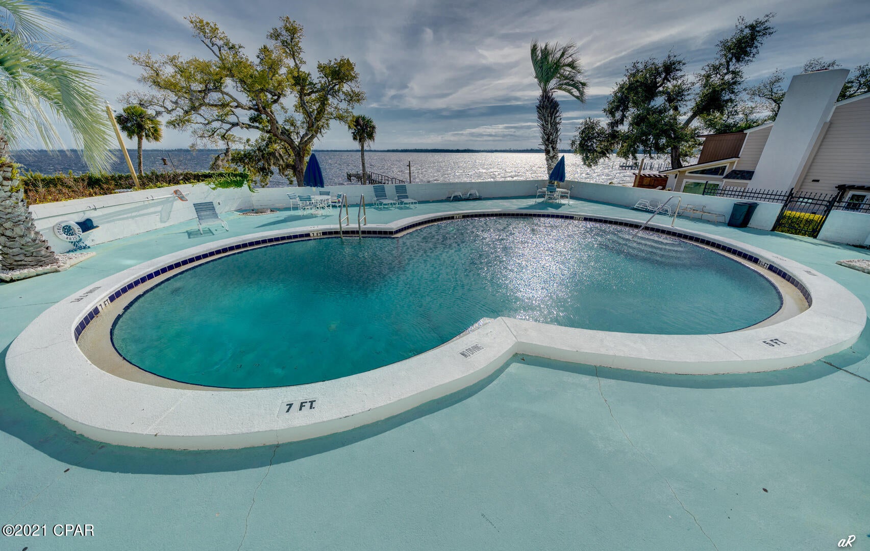 Bay Club Condo Ph 1 - Residential