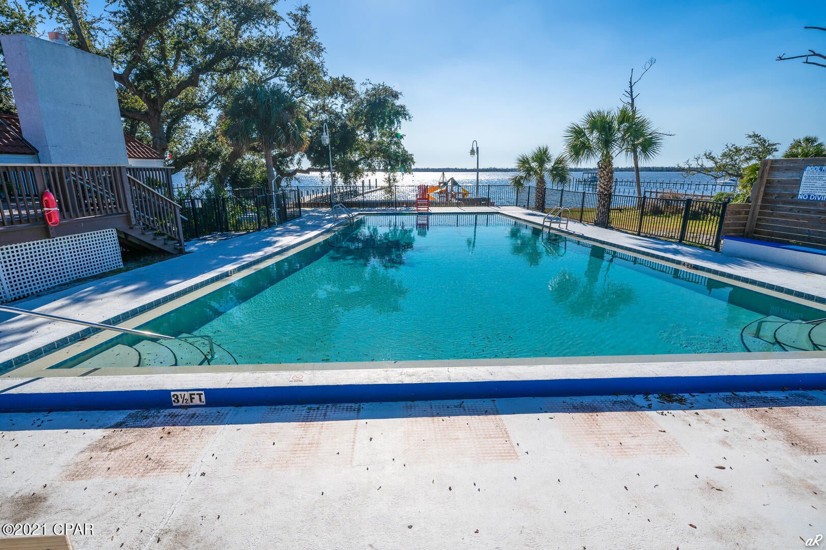 Bay Club Condo Ph 1 - Residential
