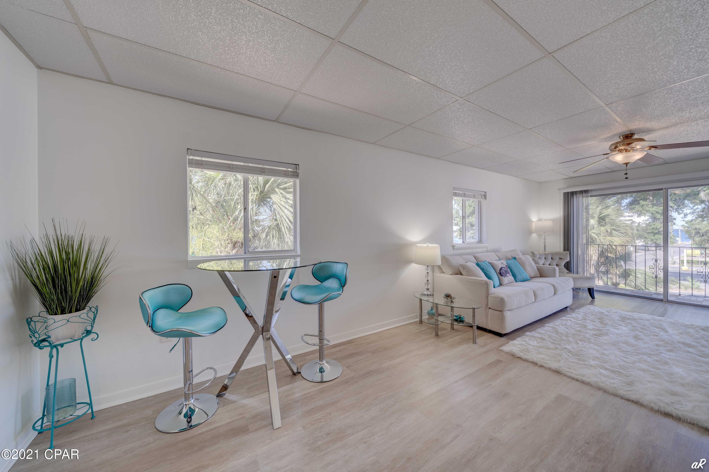 Bay Club Condo Ph 1 - Residential