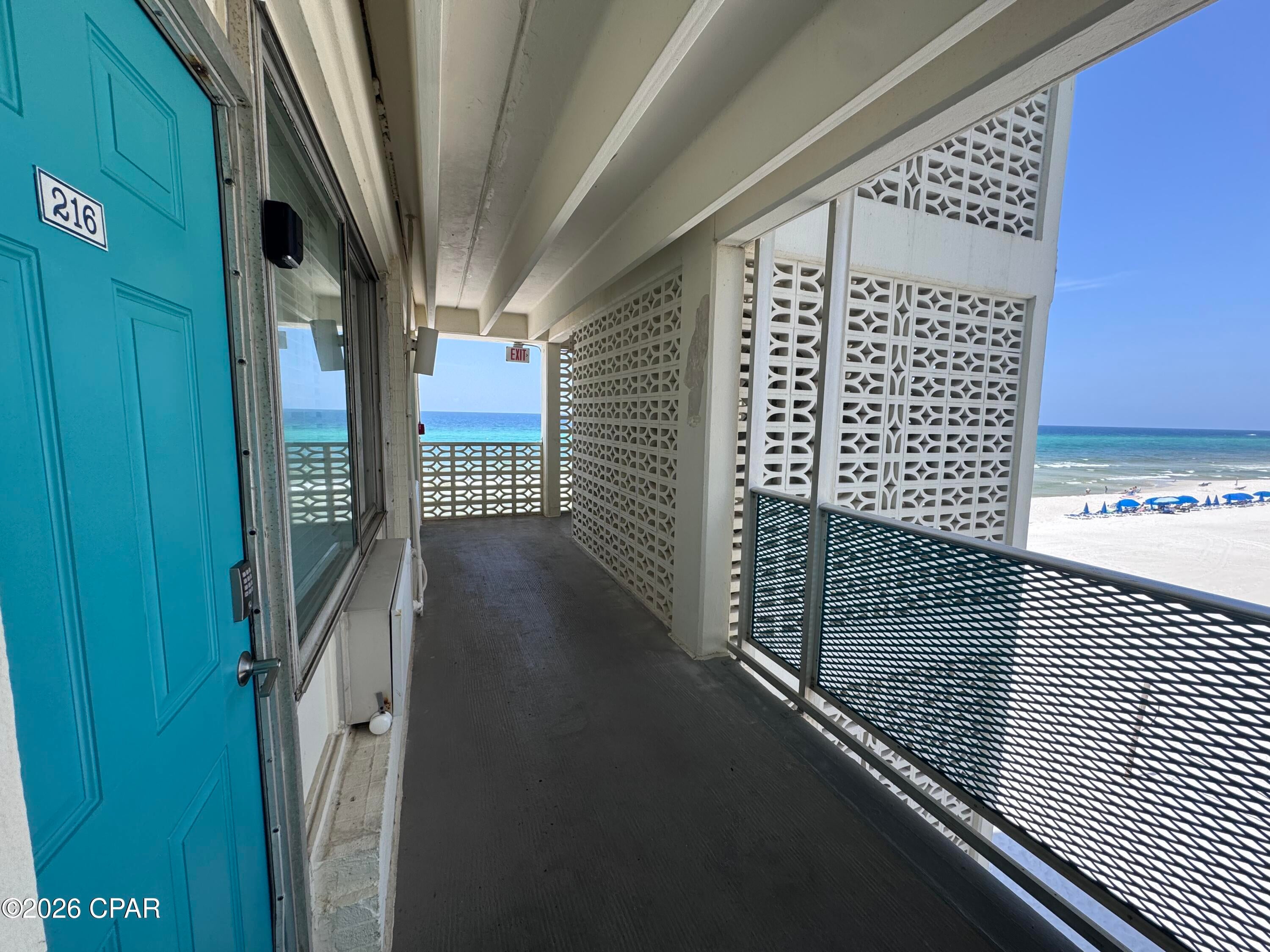 Fontainebleau Terrace - Residential