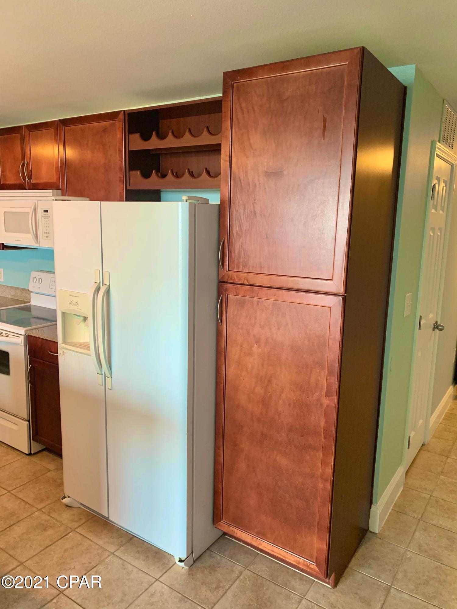 Laketown Wharf - Residential
