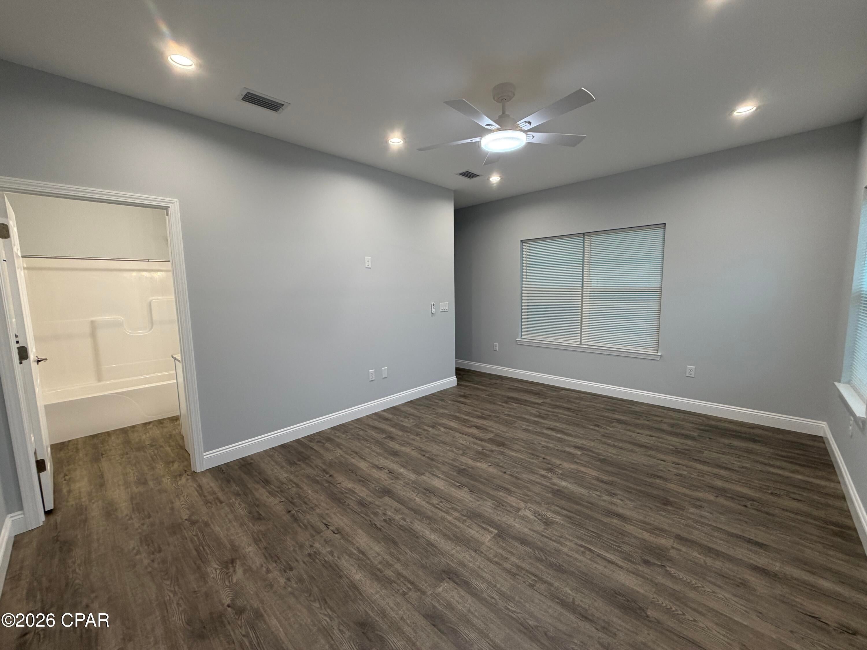 [No Recorded Subdiv] - Residential Lease