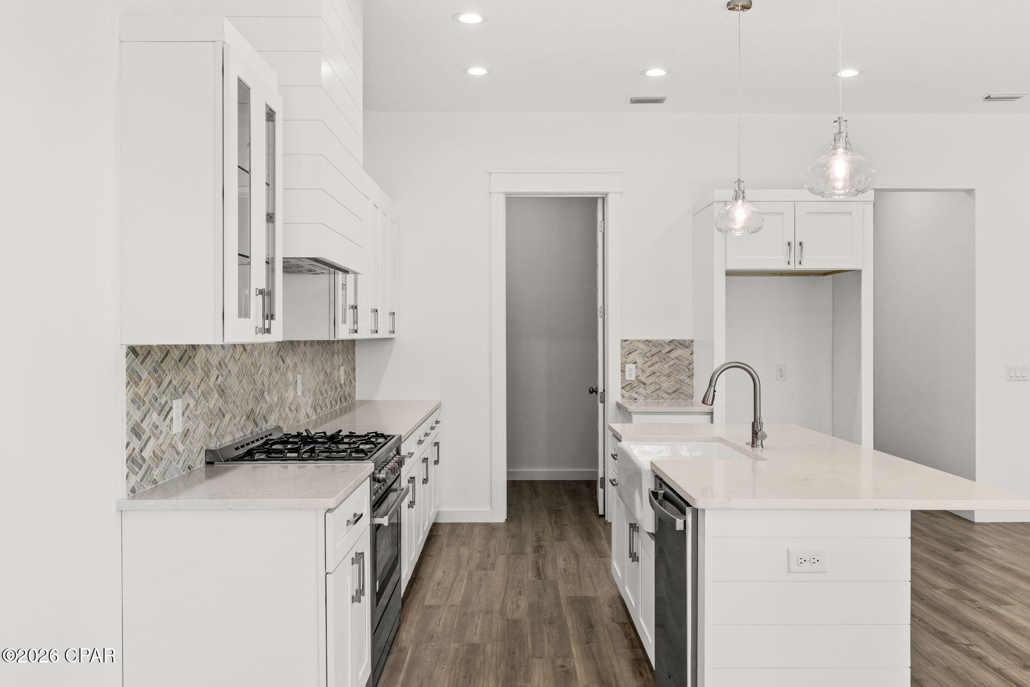 Sanctuary Beach - Residential