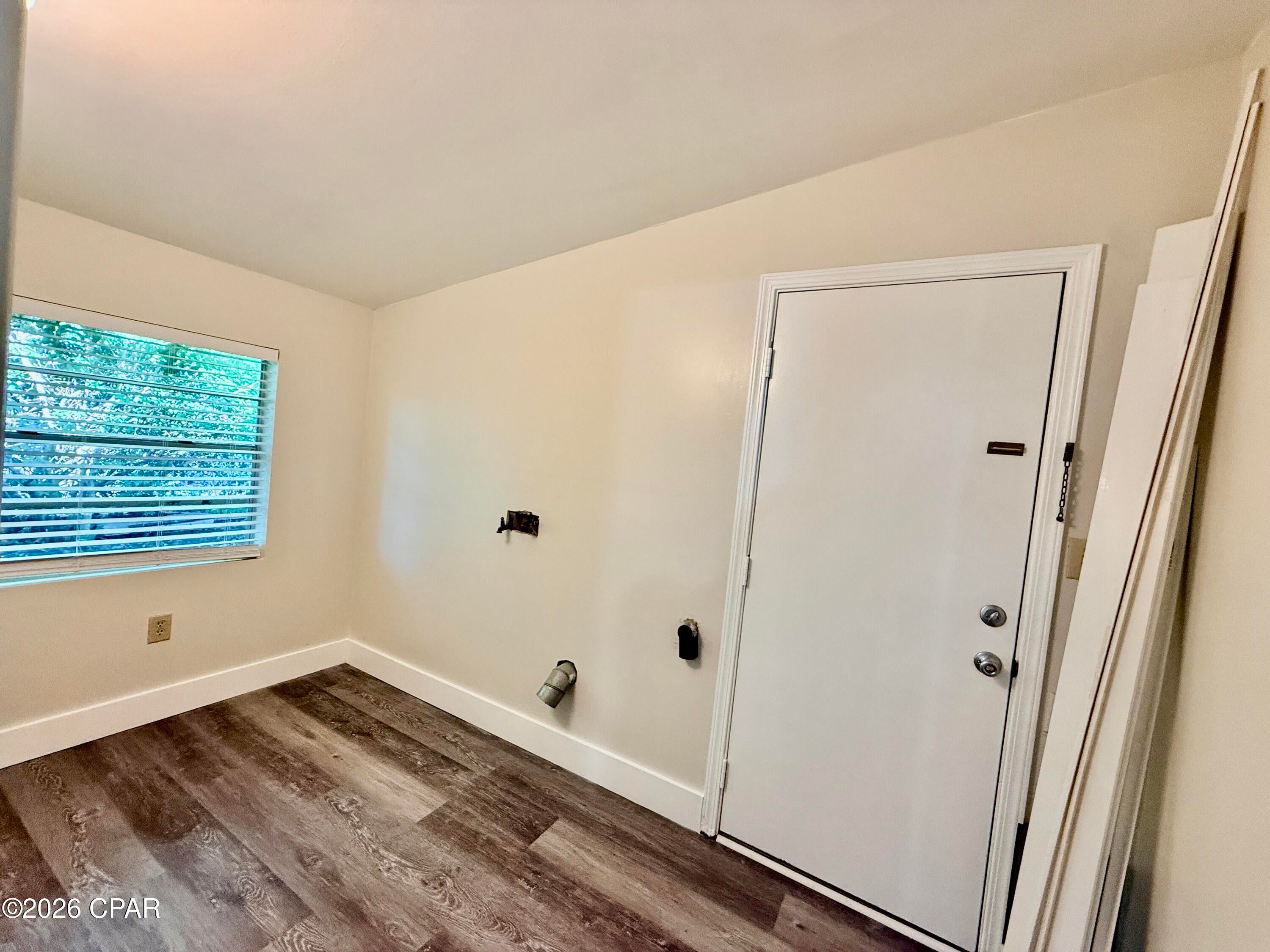 [No Recorded Subdiv] - Residential Lease