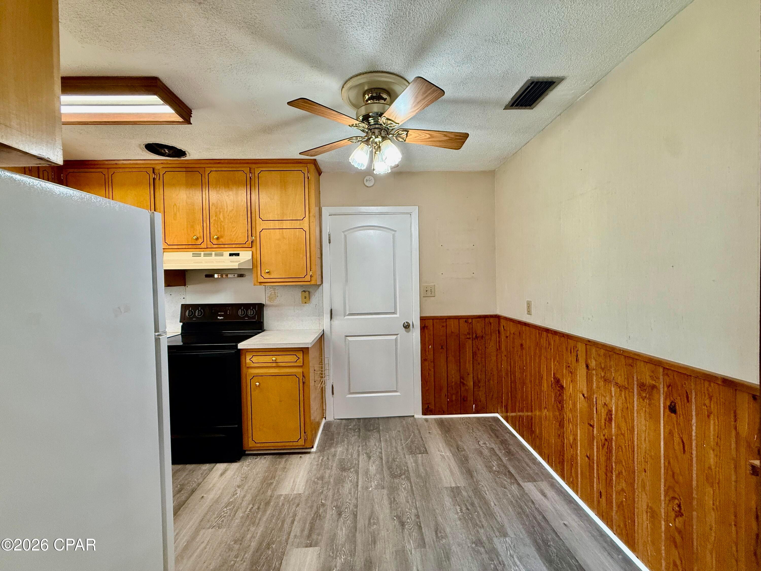 [No Recorded Subdiv] - Residential Lease