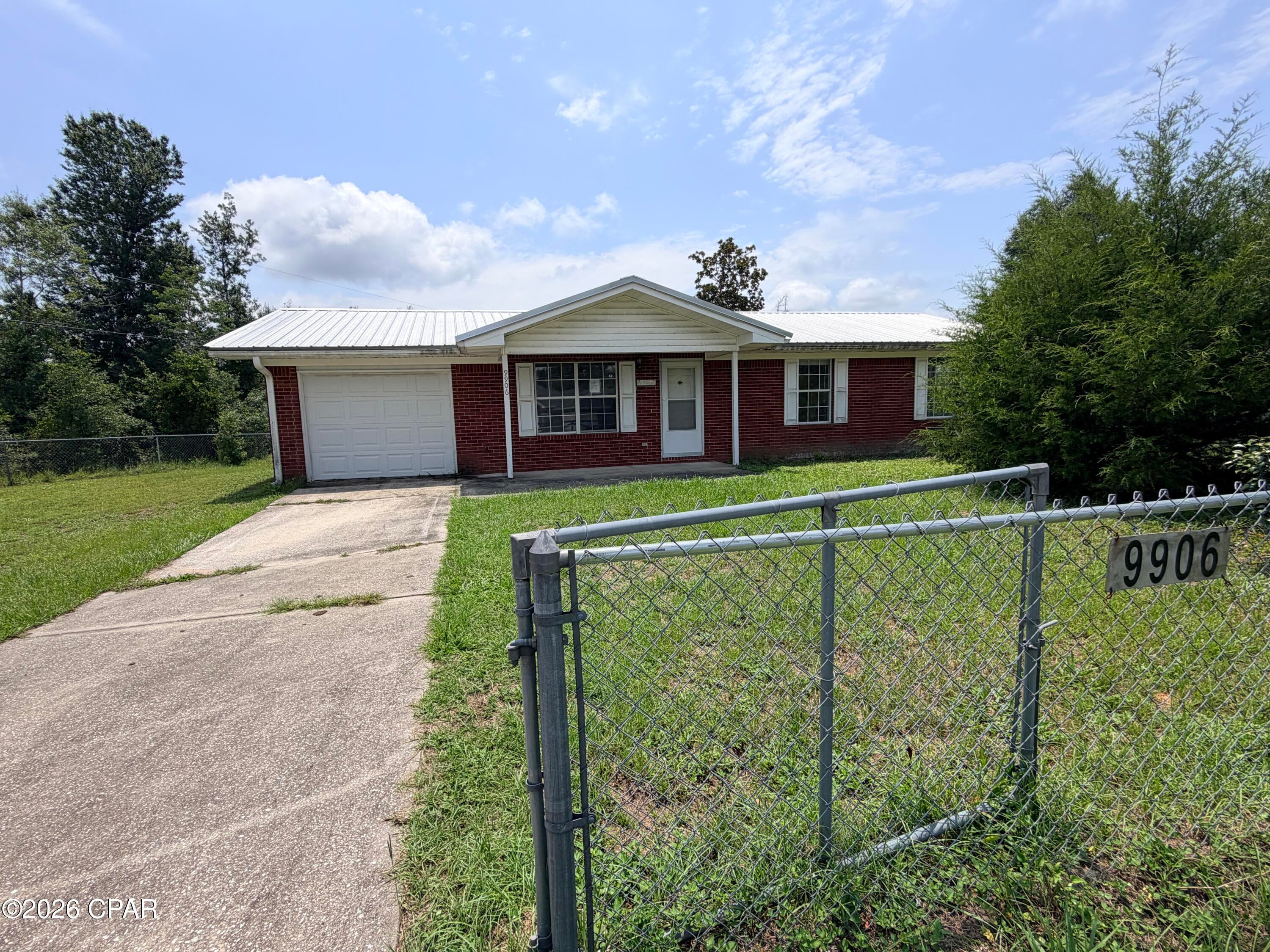 Here's a great opportunity to own a brick home, in the Deerpoint Lake area, just 1/2 mile from the boat launch and landing.  This home features 3 bedrooms, 1 bath on a large 1/3 acre corner lot, with access via Felty and Indian Bluff.  The kitchen and dining are good size, there is a 1 car garage and the lot has plenty of room for pool, RV's, or man cave.  Owner occupants only, sorry investors. Seller will begin looking at offers on 8/21, so call your fav Realtor and get those offers in!  (All info is approx and should be verified by Buyer- ask your Realtor for Disclosures.)