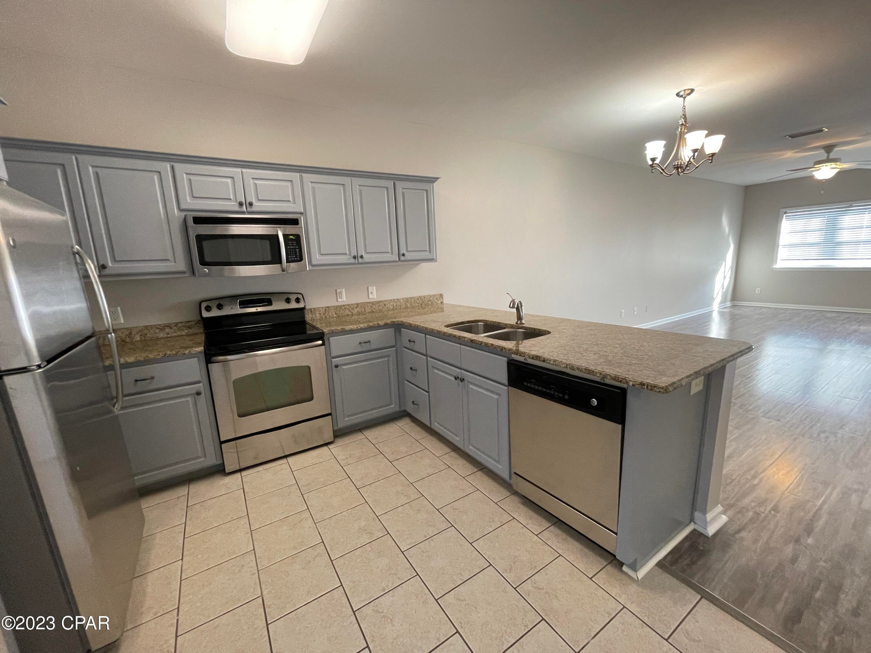 Annabella's Townhomes - Residential