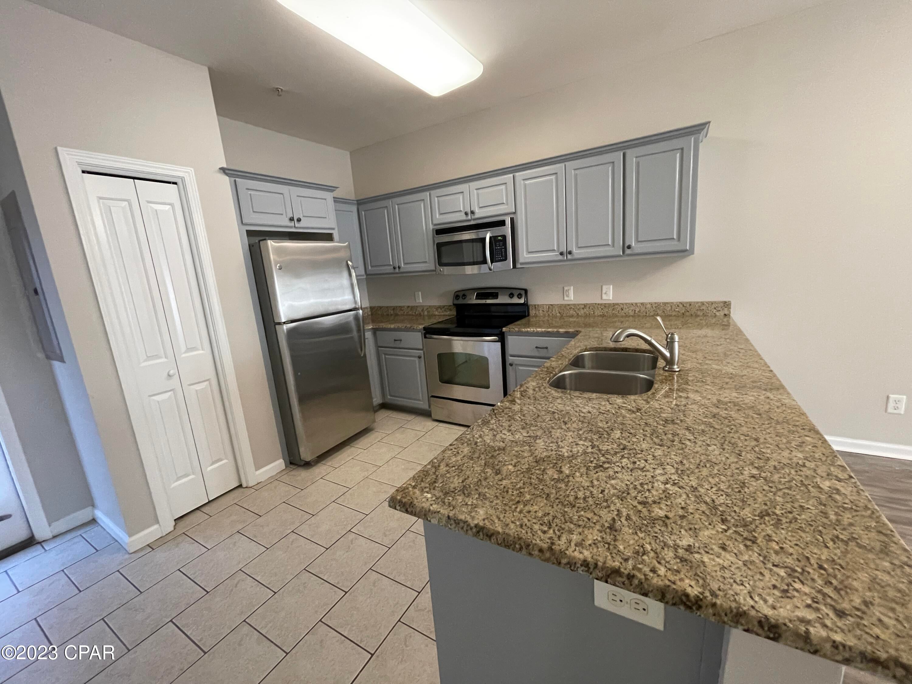 Annabella's Townhomes - Residential