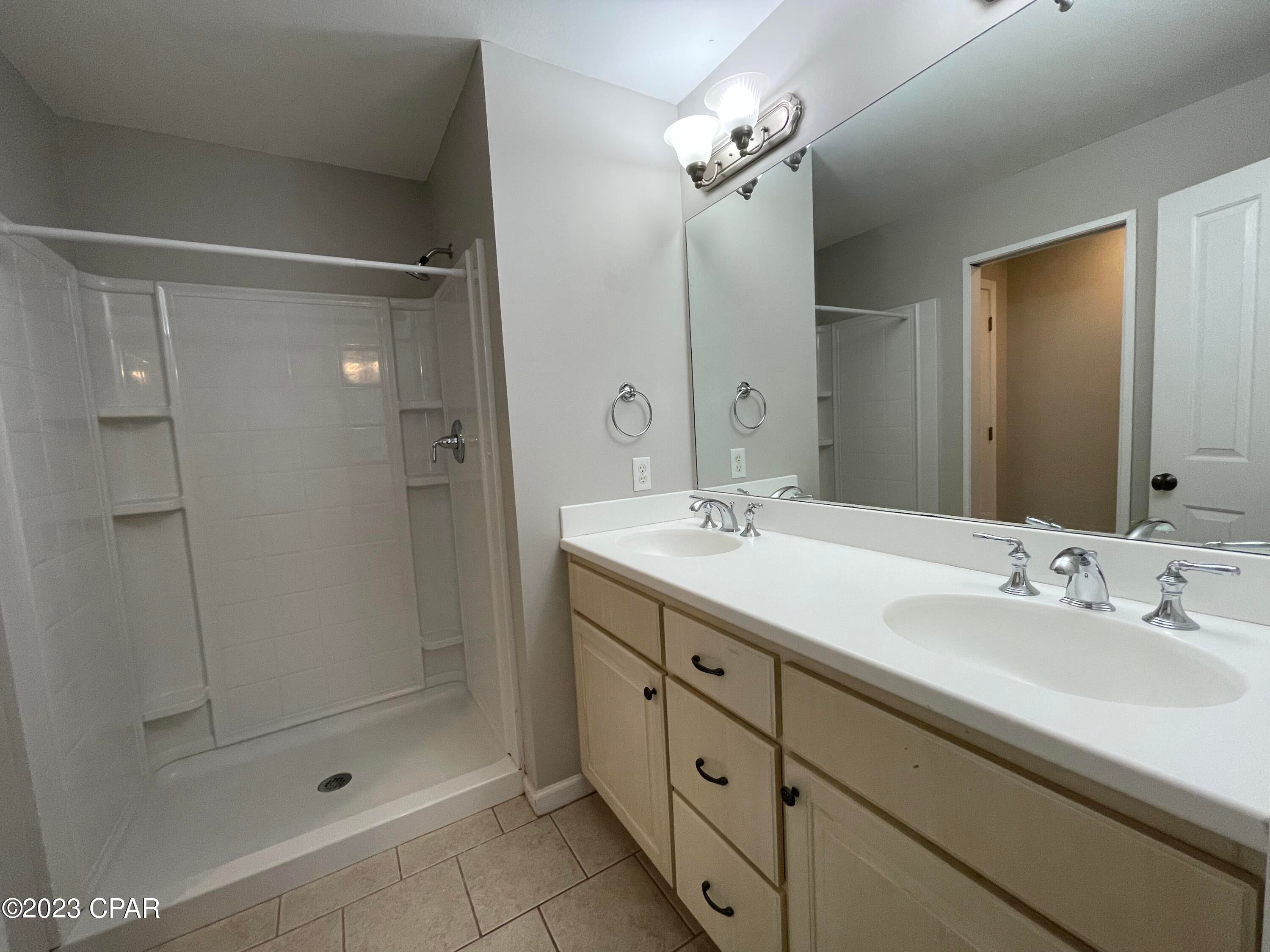 Annabella's Townhomes - Residential