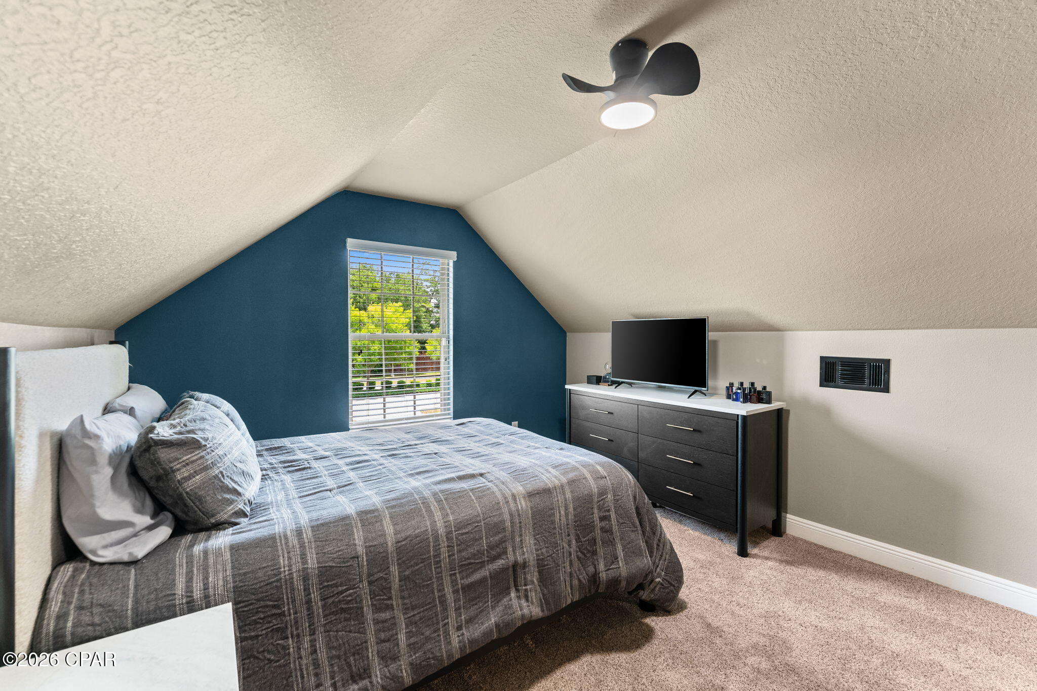 Lake Merial - Residential