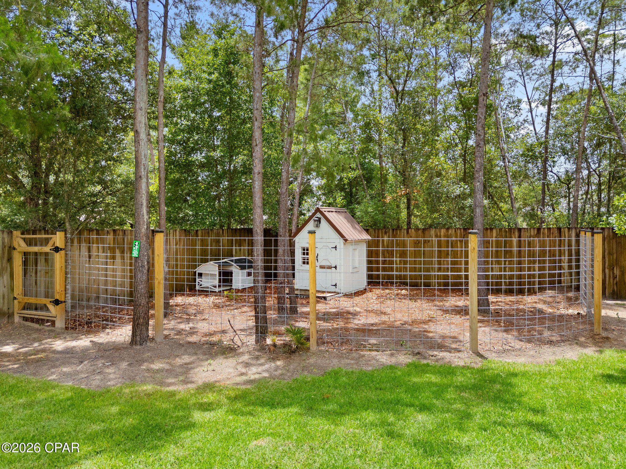 Lake Merial - Residential
