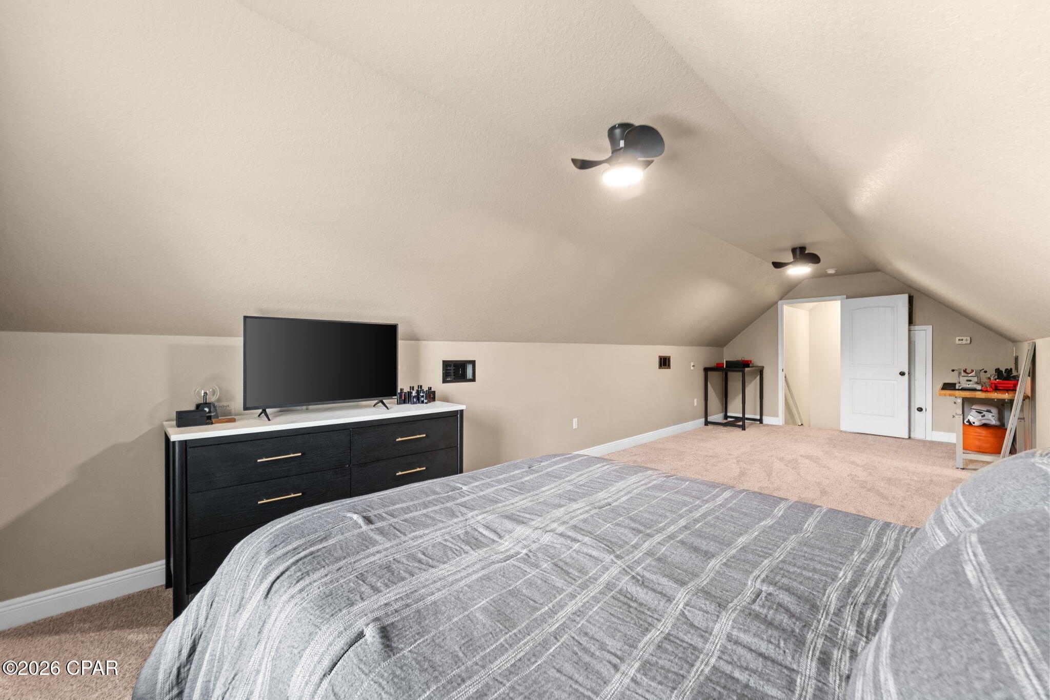 Lake Merial - Residential