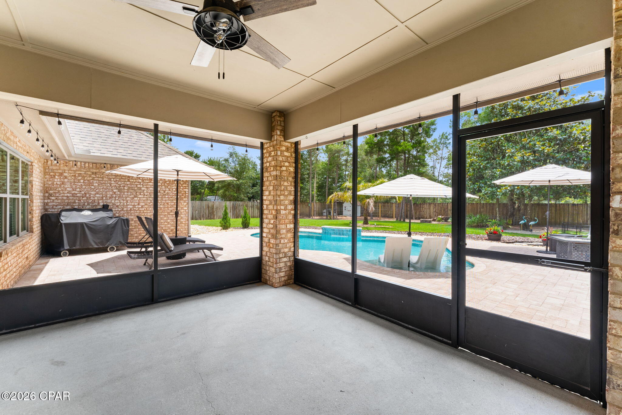 Lake Merial - Residential