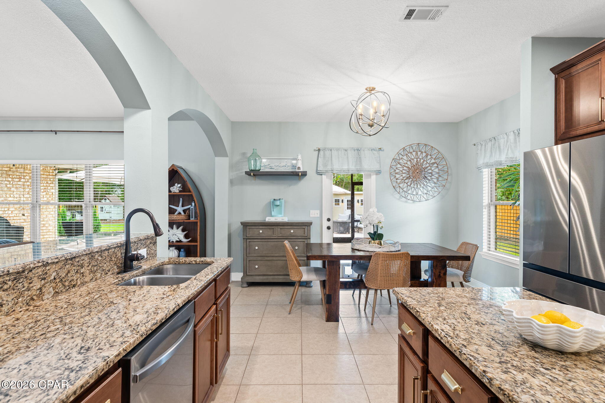 Lake Merial - Residential
