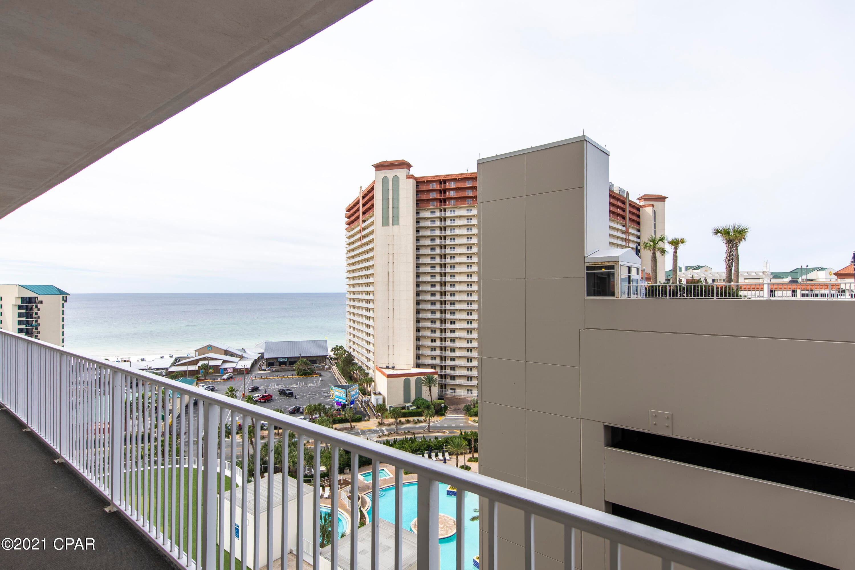Laketown Wharf - Residential