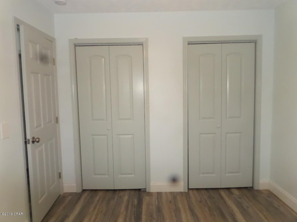 [No Recorded Subdiv] - Residential Lease