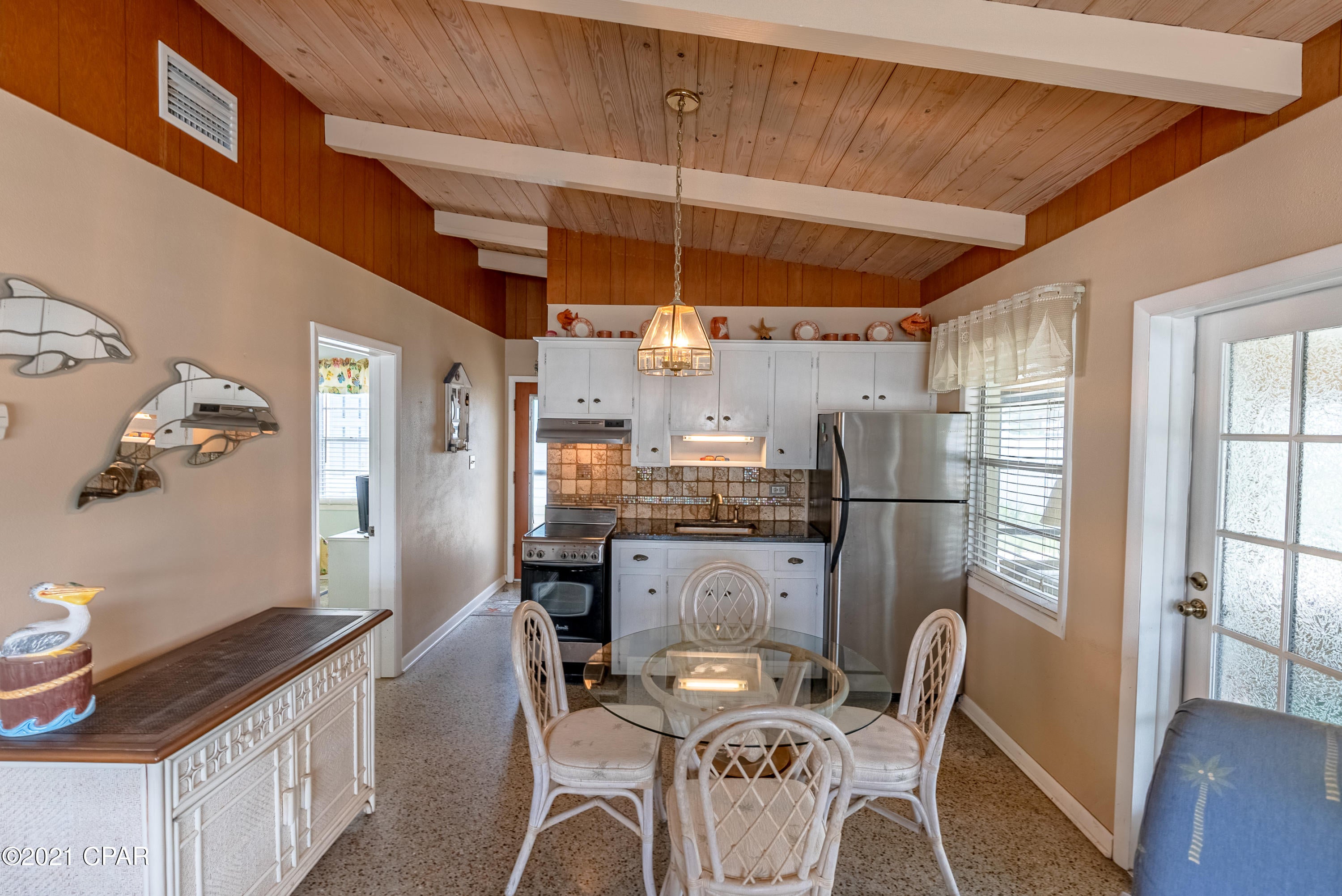 Laguna Beach Estates 6th Add - Residential
